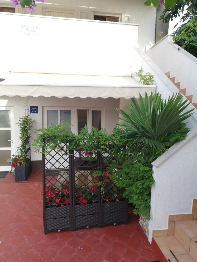 רוביני Apartments Poretti For 2,In Center Parking Free In The Yard,6 Min Beach Walk מראה חיצוני תמונה