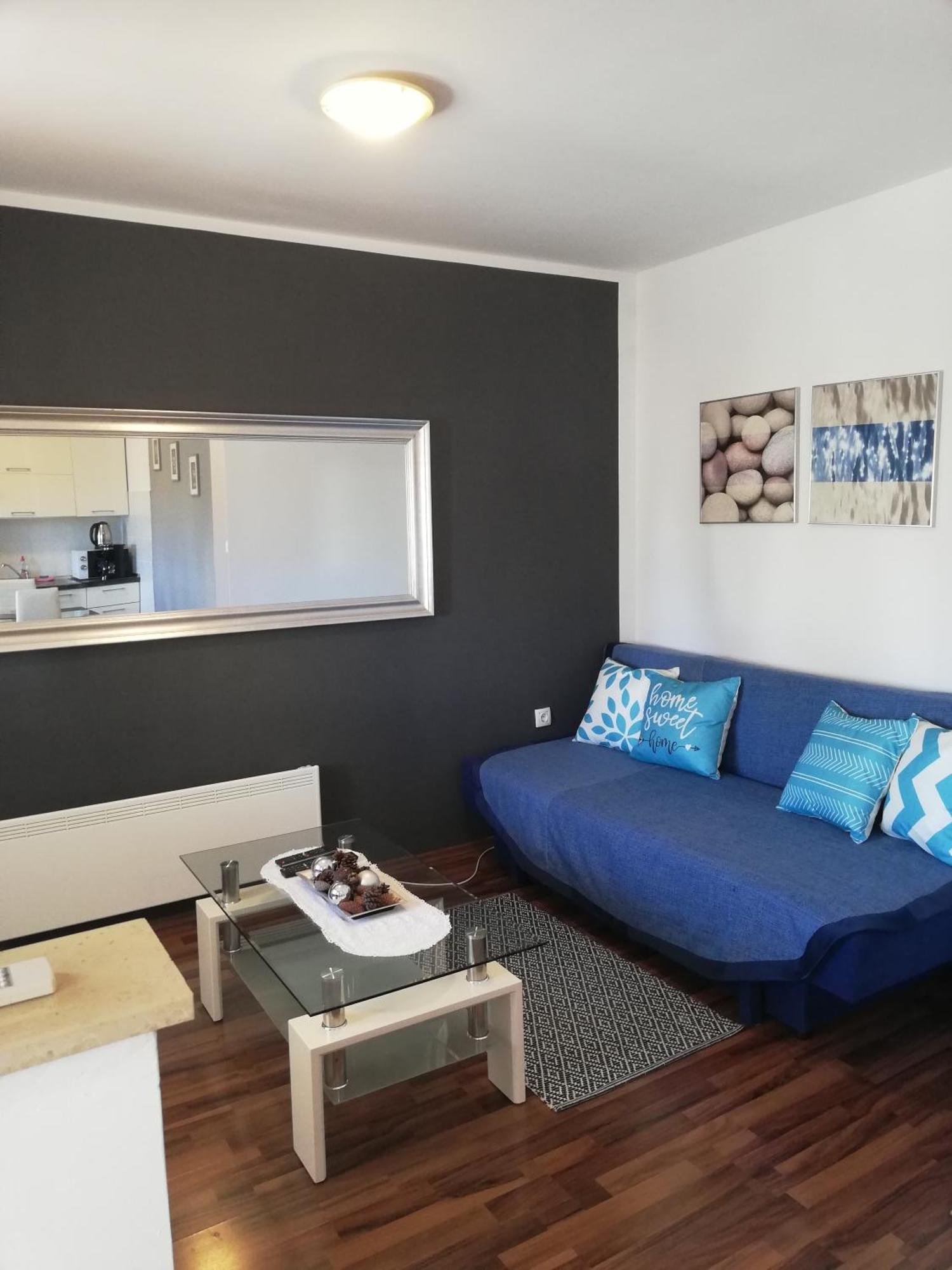 רוביני Apartments Poretti For 2,In Center Parking Free In The Yard,6 Min Beach Walk מראה חיצוני תמונה