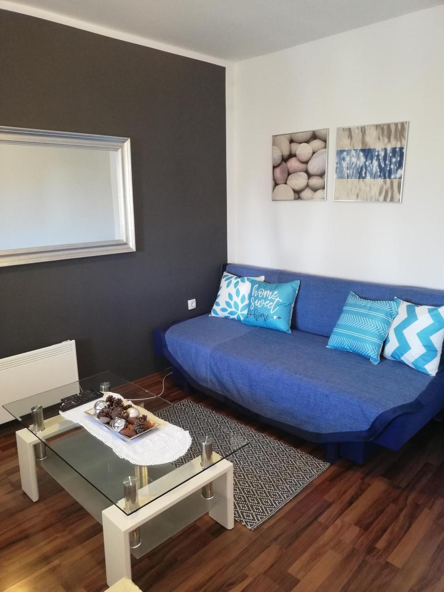 רוביני Apartments Poretti For 2,In Center Parking Free In The Yard,6 Min Beach Walk מראה חיצוני תמונה