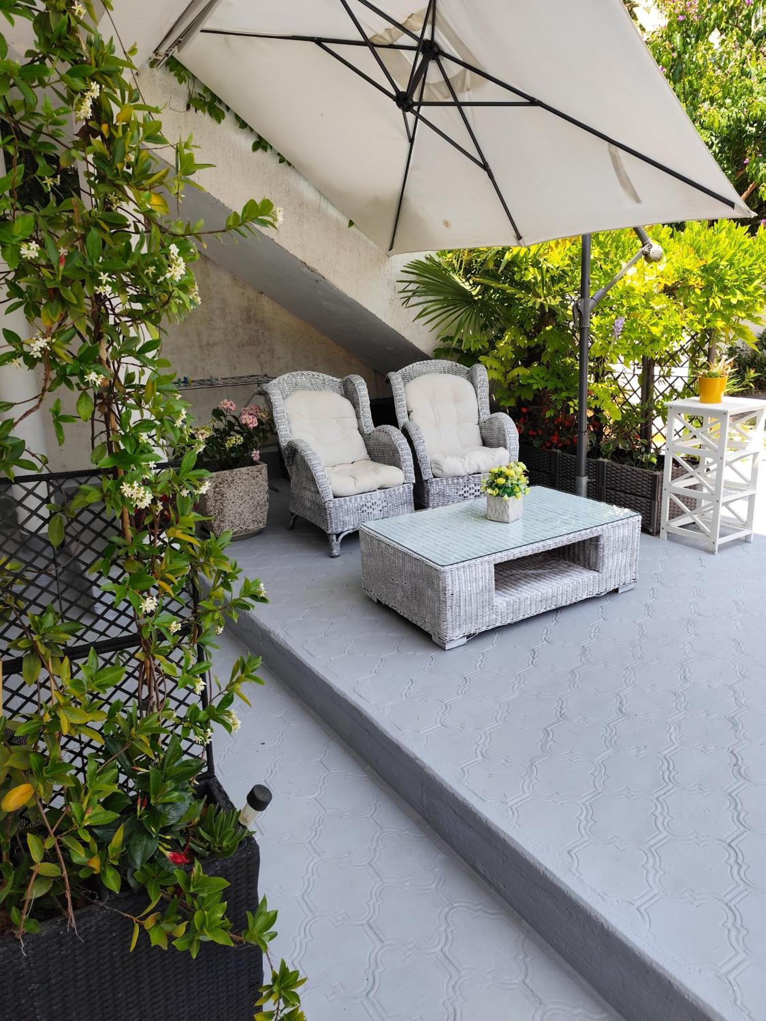 רוביני Apartments Poretti For 2,In Center Parking Free In The Yard,6 Min Beach Walk מראה חיצוני תמונה